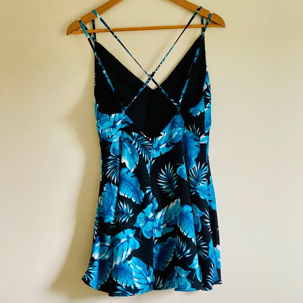 Forever 21 Open Back Double Strap Mini Dress - image 5